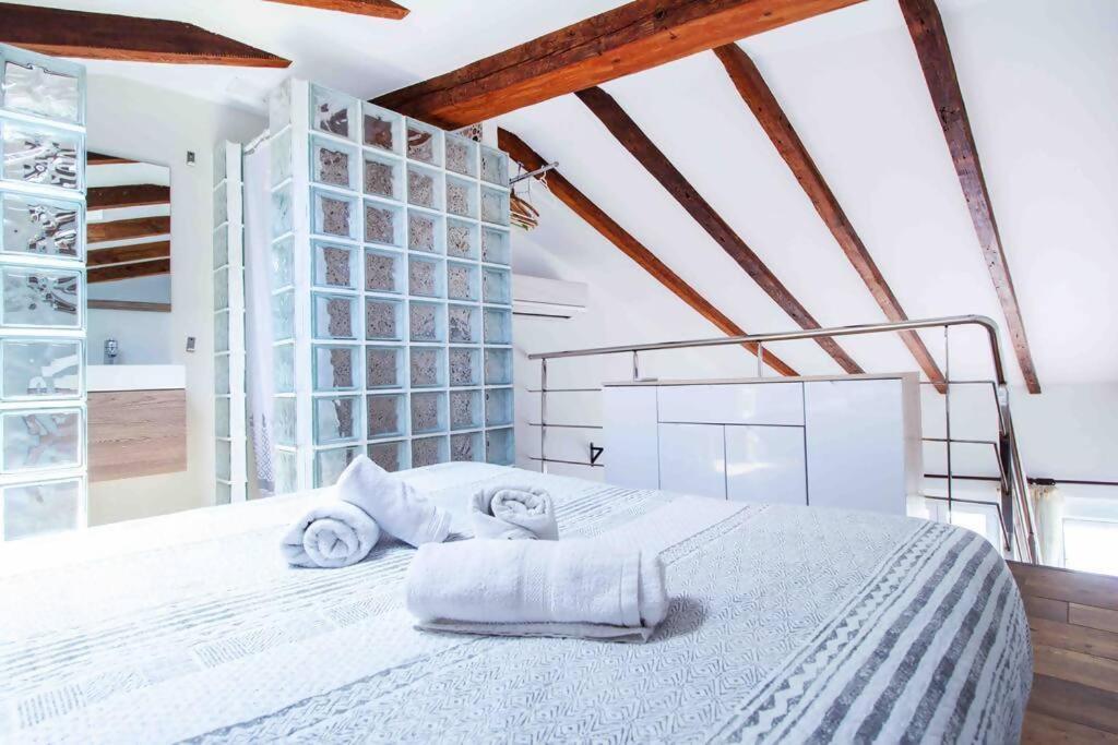 شقة Acogedor Duplex Con Terraza Interior En La Playa فالنسيا المظهر الخارجي الصورة