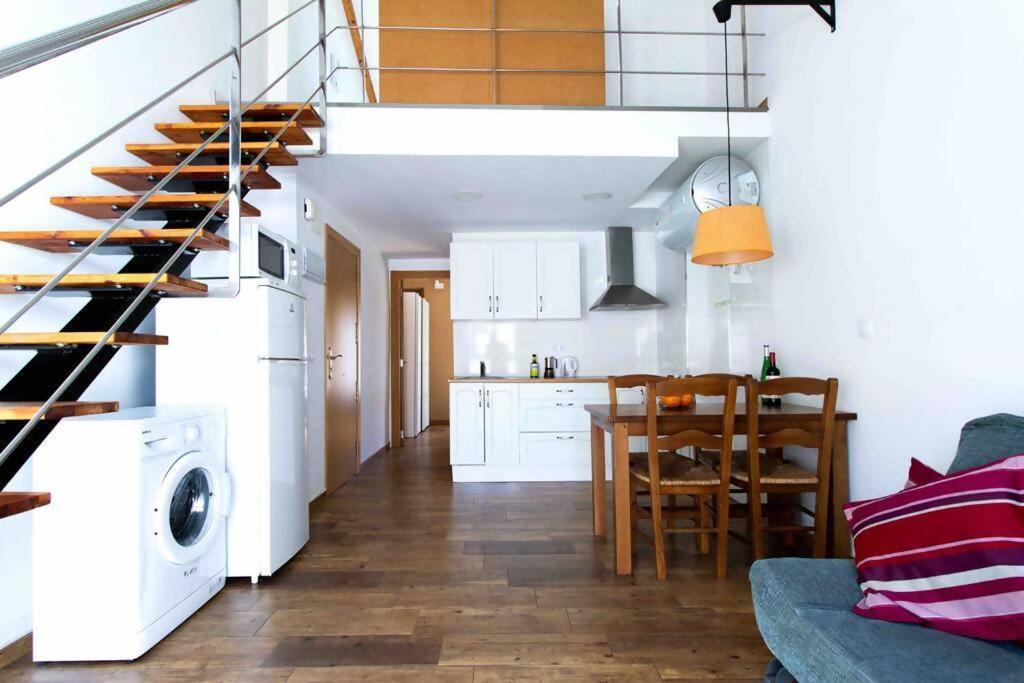 شقة Acogedor Duplex Con Terraza Interior En La Playa فالنسيا المظهر الخارجي الصورة
